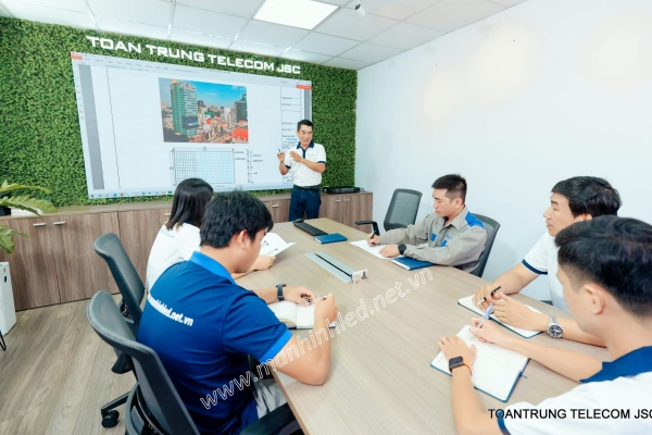 phòng Marketing tại LED Toàn Trung