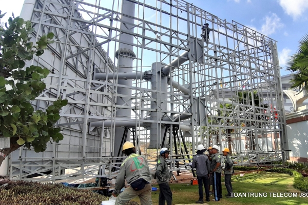 Lắp ráp khung pano màn hình led 