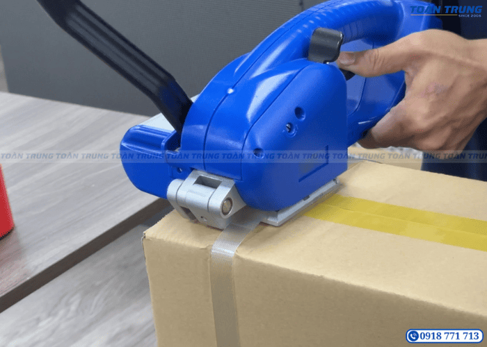 sản xuất cabinet màn hình led 