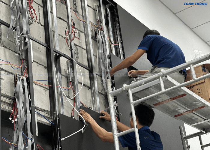 Màn hình LED Q2.5 Indoor cho hội trường Horizon