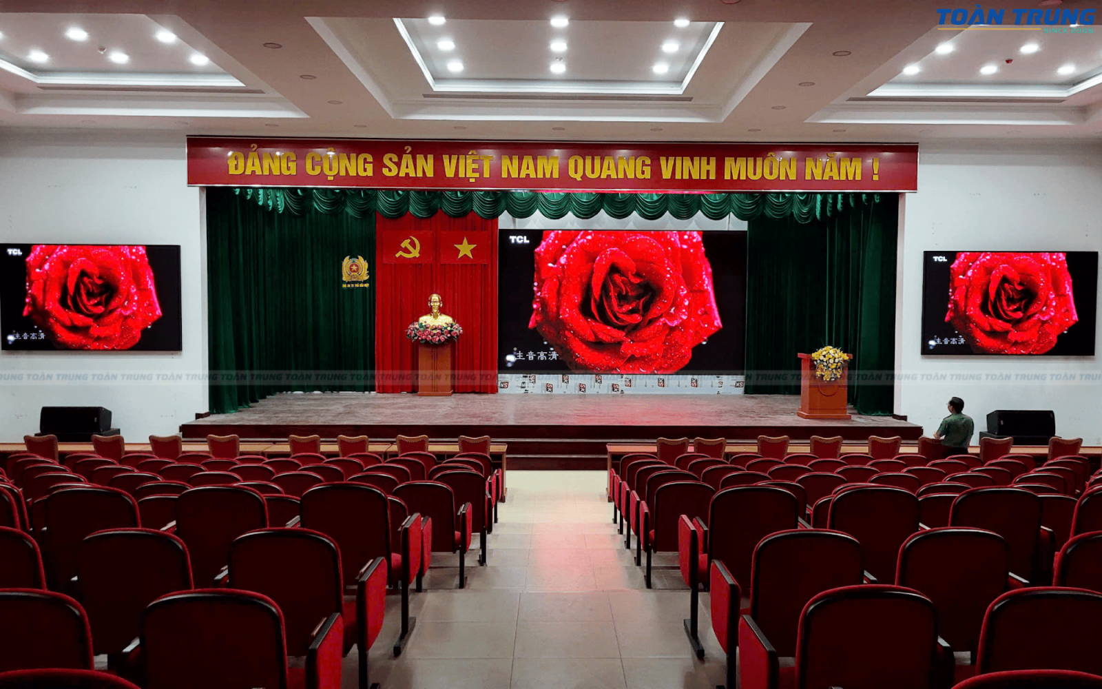 lắp đặt màn hình led p3 trong nhà