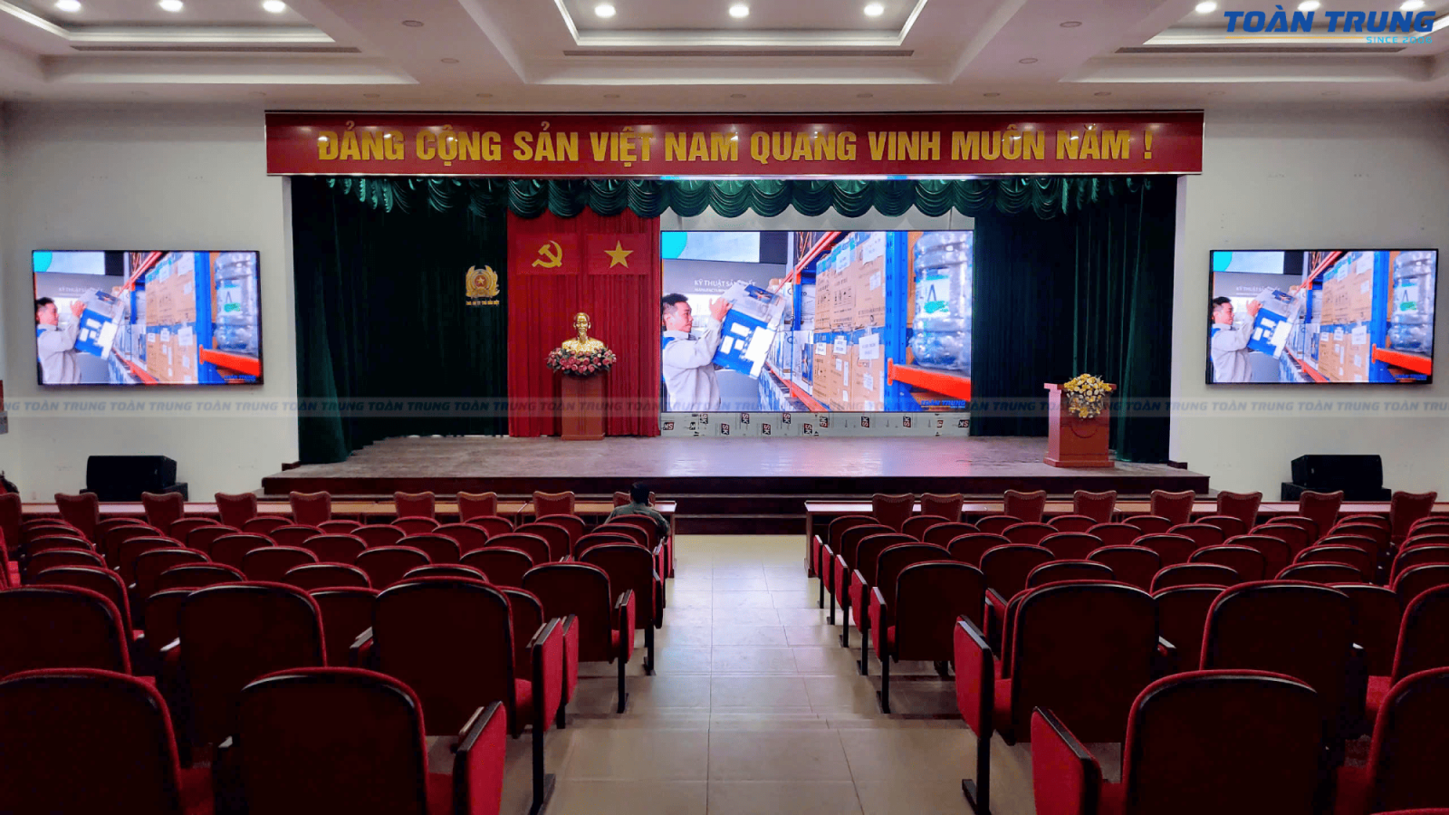 lắp đặt màn hình LED P3 trong nhà