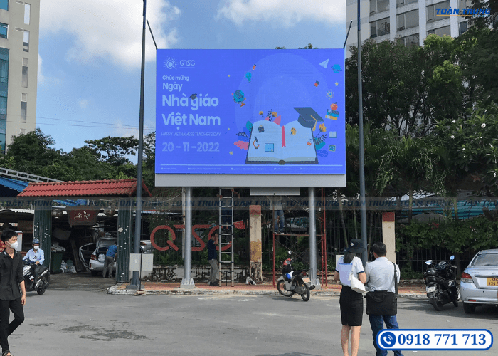 Màn hình LED P4 ngoài trời