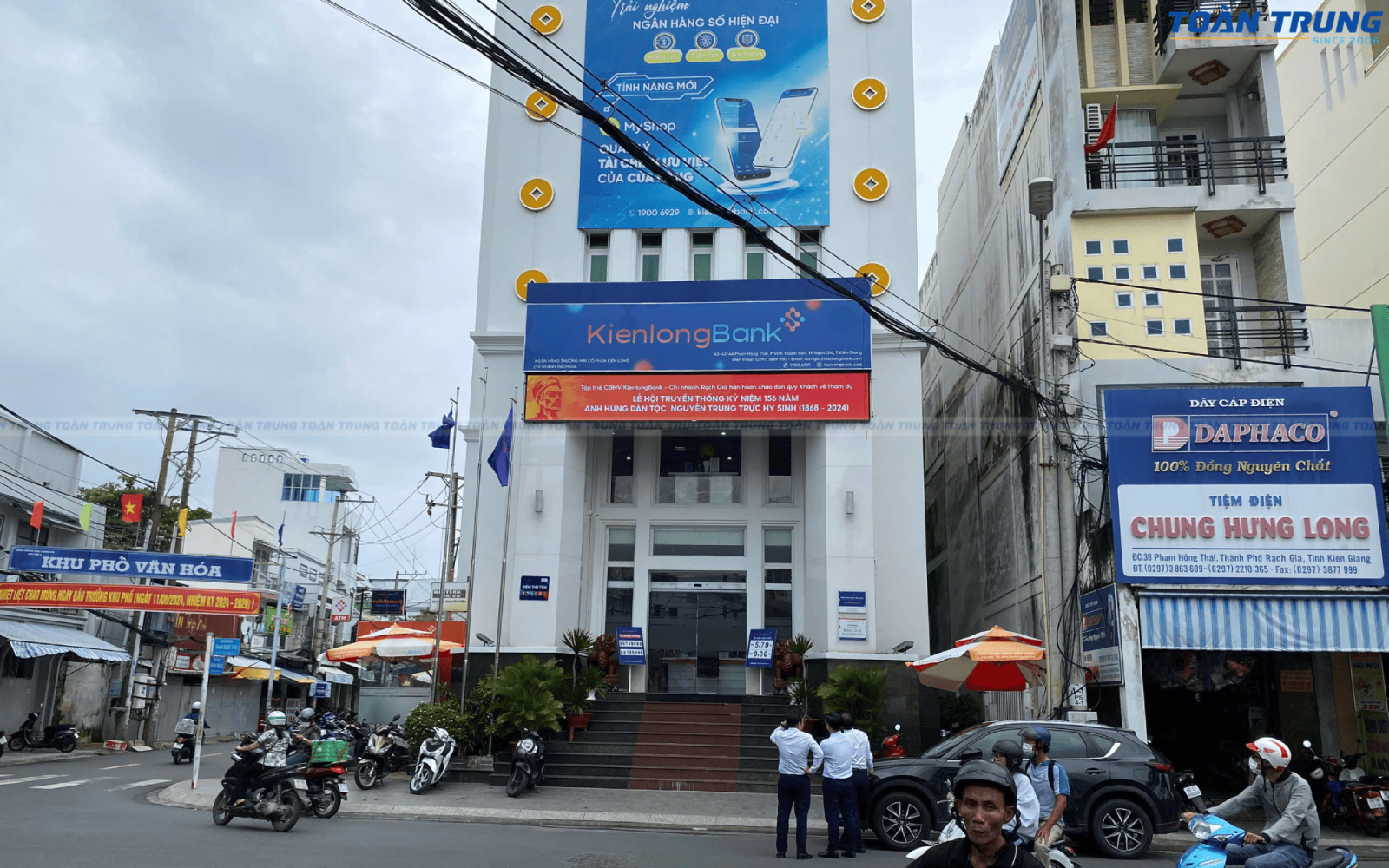 Màn hình LED Q5 Pro Outdoor tại Kiên Long Bank 