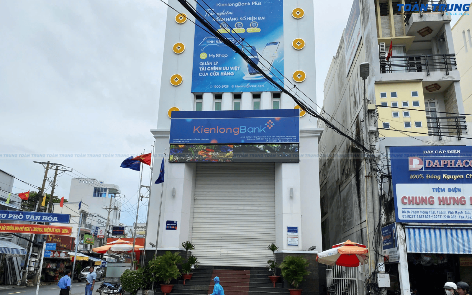 Màn hình LED Q5 Pro Outdoor tại Kiên Long Bank 