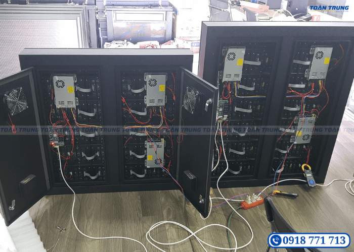 Cabinet màn hình LED