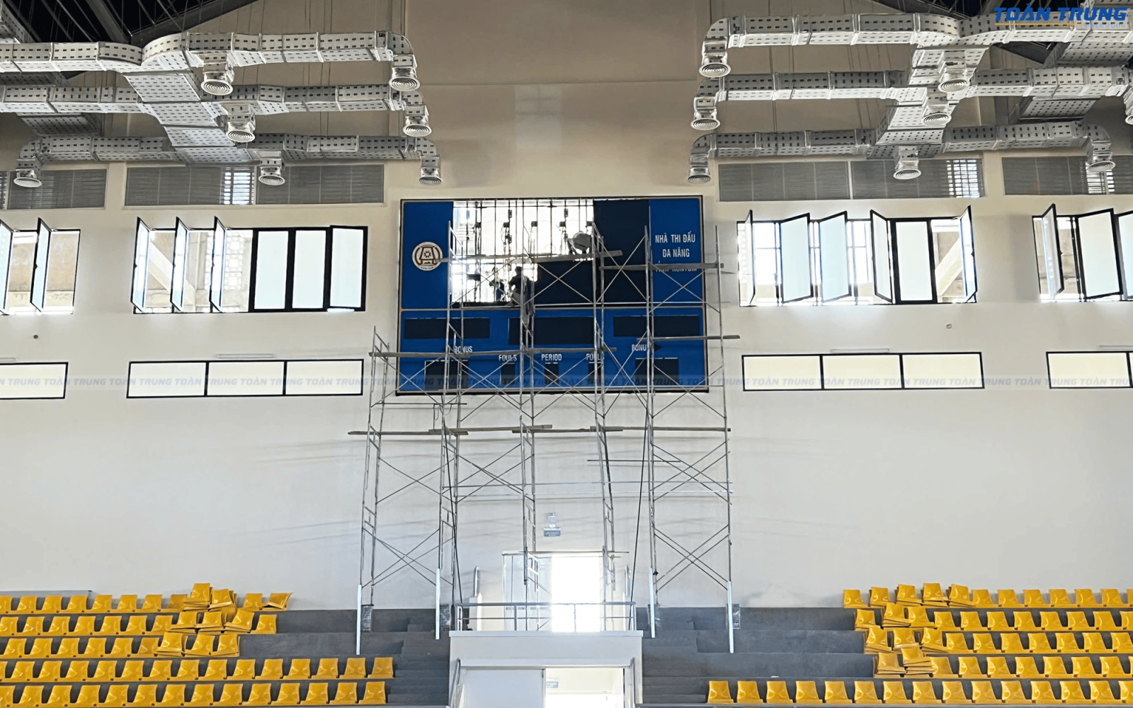 lắp đặt bảng điện tử thi đấu đa môn