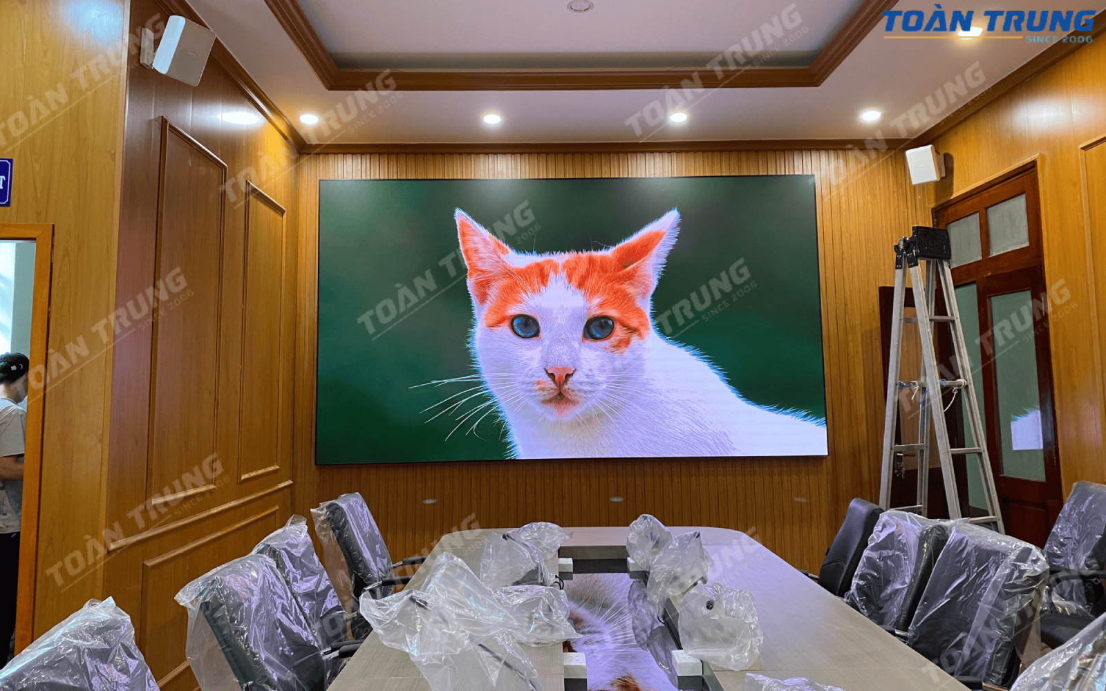 báo giá màn hình led p1.8 trong nhà