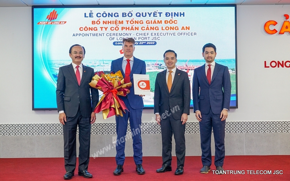 Màn hình led p2 được ghép từ tấm cabinet