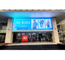 Lắp đặt màn hình LED P5 ngoài trời tại Blue Exchange