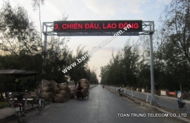 CỔNG CHÀO HUYỆN VĨNH HƯNG - LONG AN