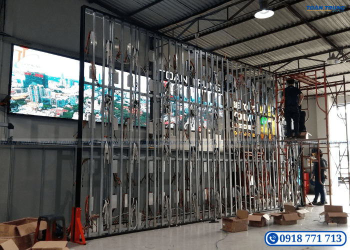 sản xuất khung màn hình led 