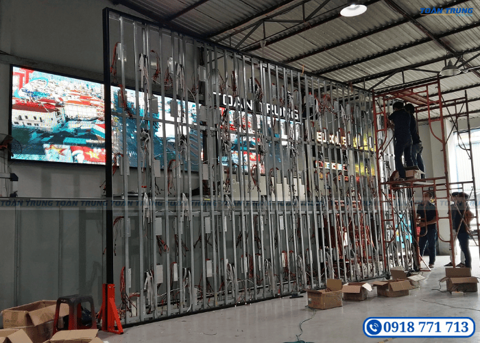 sản xuất khung màn hình led p4 indoor